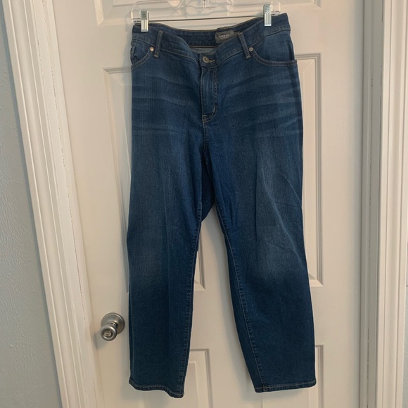 Torrid Straight Leg Medium Wash Denim Jeans - Picture 1 of 5